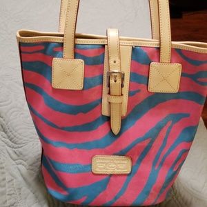 Dooney & Bourke Purse